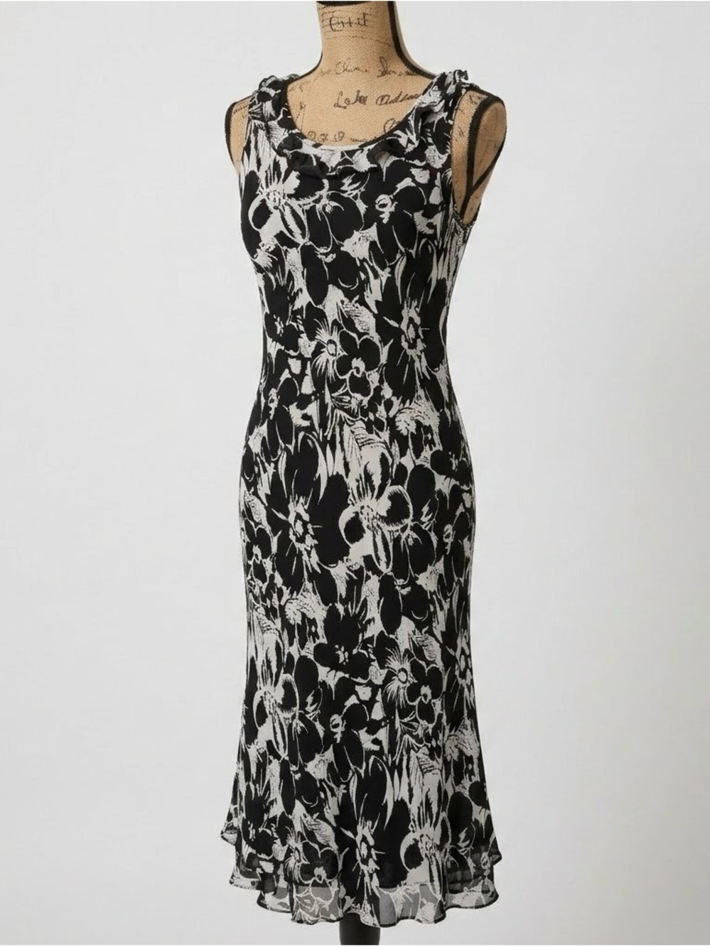 Style & Co Black Floral Midi Slip Dress Sz 2P Grunge Fairy Whimsigoth Dark Roman